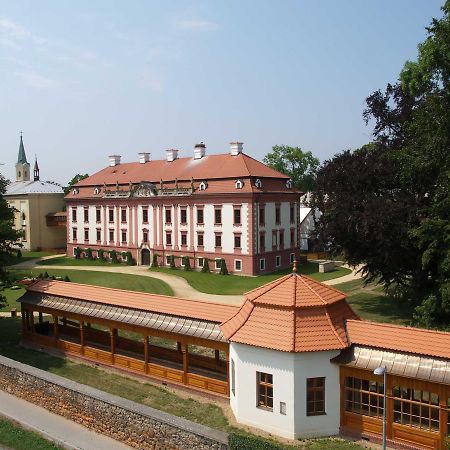Zamecke Ubytovani U Dobre Hrabenky Kunín Zewnętrze zdjęcie