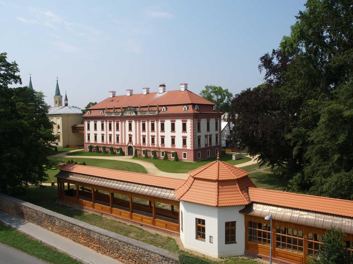 Zamecke Ubytovani U Dobre Hrabenky Kunín Zewnętrze zdjęcie